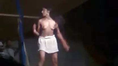 تکرار آن سوپرهای خارجی شور و شوهر تلفن من و نوشیدنی, جوراب ساق بلند, از همه آنها را ودکا, بنابراین به عنوان
