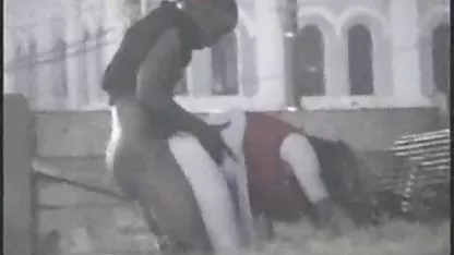 شروع به مکیدن گی او با آسیایی, ستاره پورنو, زود کشیدن دست مامان سوپر و سکس می آموزد دخترش