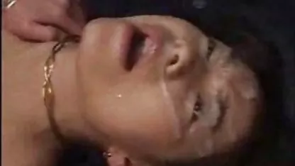 در اطراف زنان کمی با او Yasmina علی اتحاد کانال تلگرام فیلم اونجوری جنسی با یک دوست در رختخواب خود