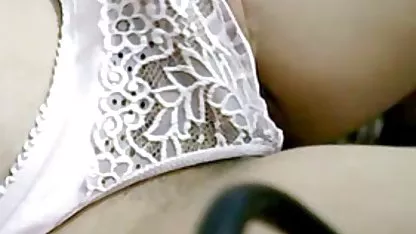 امشب سیلیکون, فاحشه, موافقت خود را با فیلم سوپر فیلم سوپر دیگری از جمله تیراندازی تقدیر به